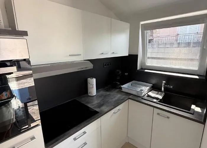 Apartment Stinjan *