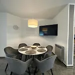 Apartment Stinjan *