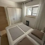 Apartment Stinjan Pula