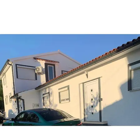 Apartament Stinjan Pula