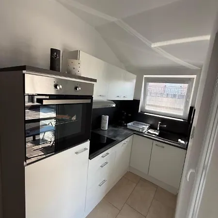 Stinjan Apartament Pula