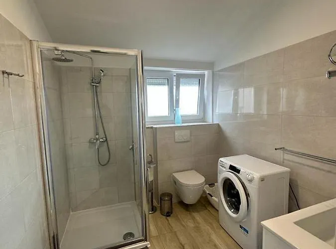 Stinjan Apartment *