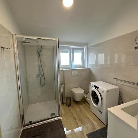 Stinjan Apartamento *